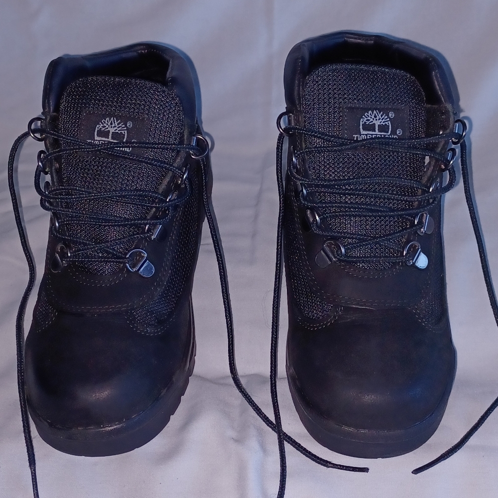 Timberland Suede Black Boots Boys Size5.5